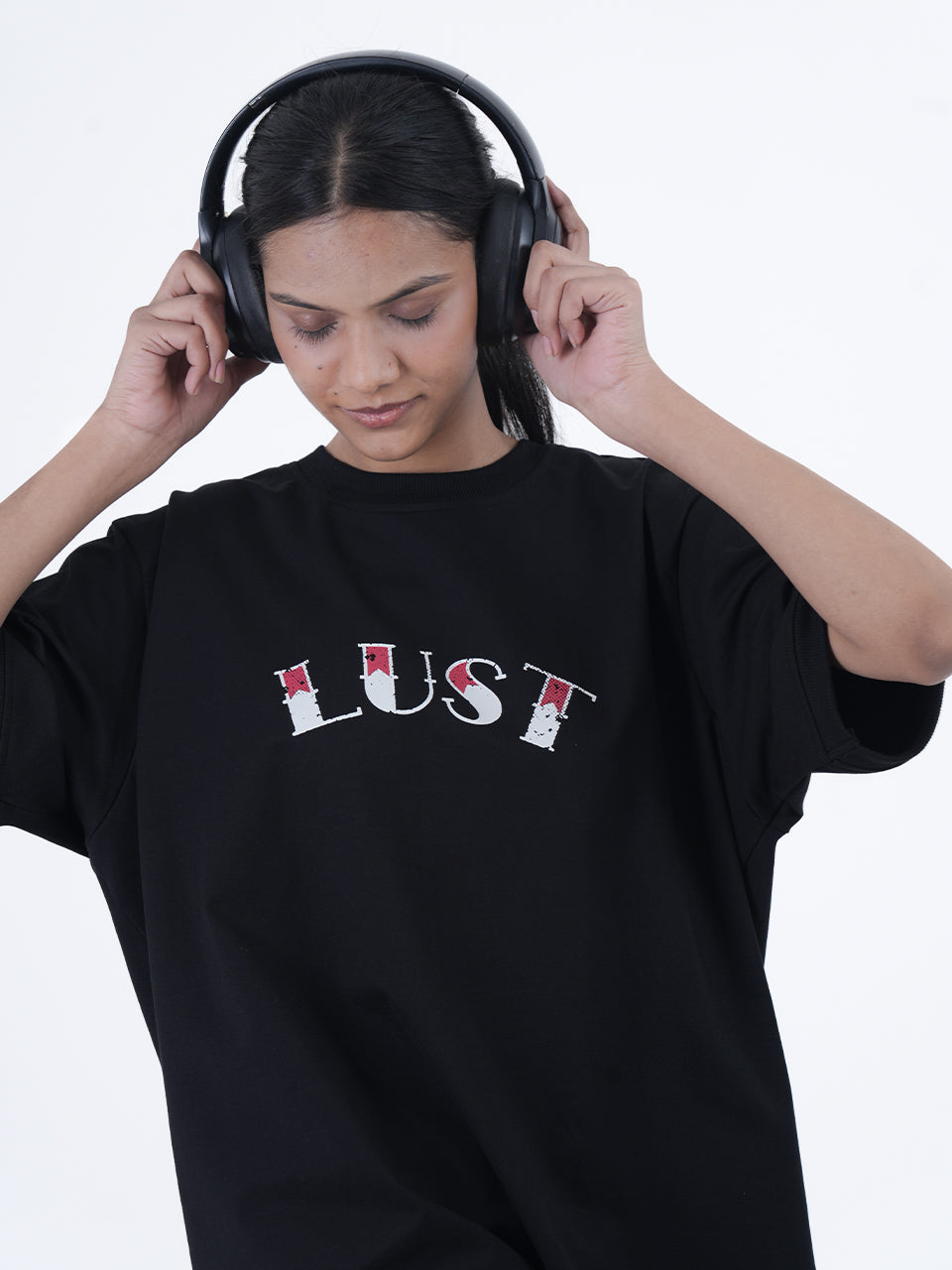 Scarlet Temptation Oversized Graphic T-Shirt